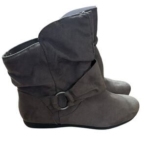 Serena Ankle Boot by Cloudwalkers in Gray Size 11W Wide Width 11 New